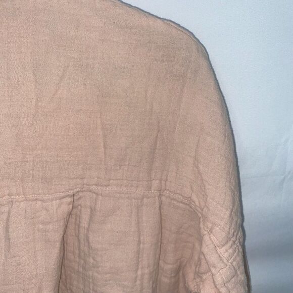 Women's TopShop Rose Pink Button Down Shirt - Picture 8 of 15